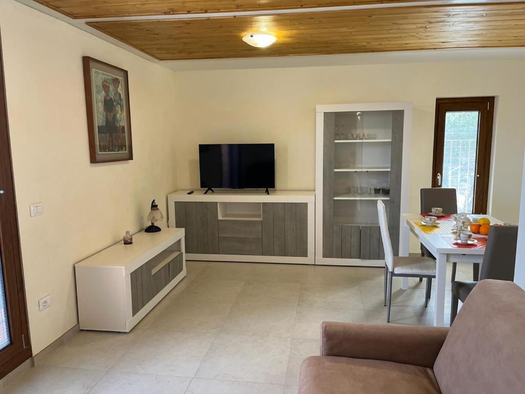 Perla Top Floor Apartment Sirmione Dış mekan fotoğraf