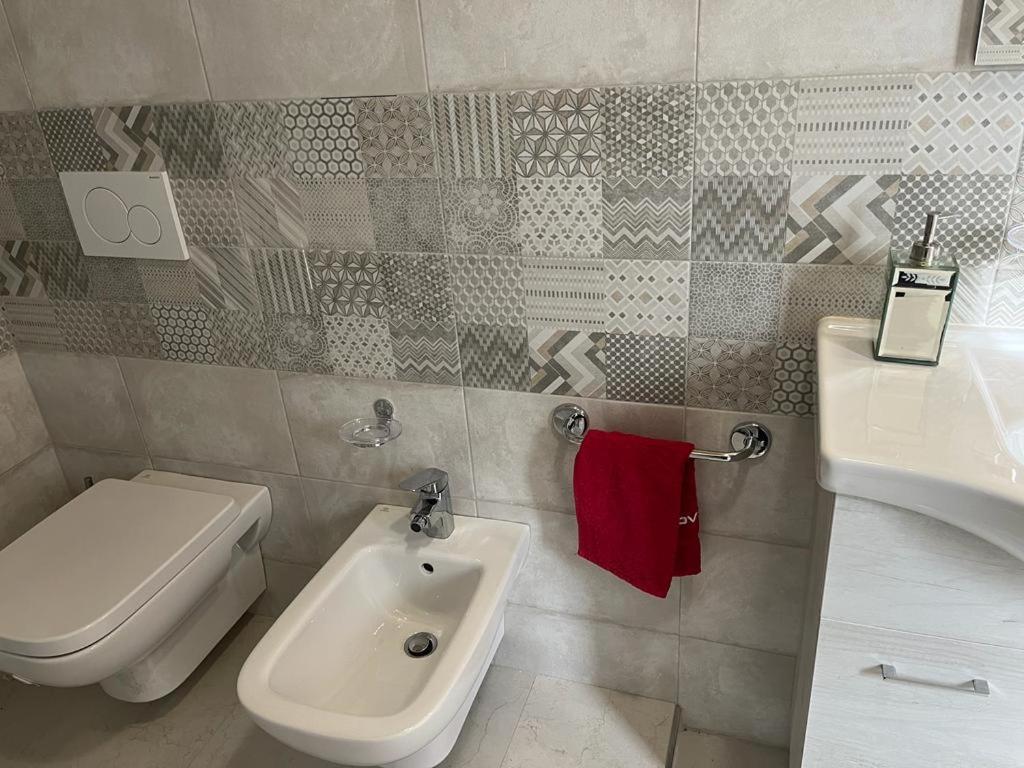 Perla Top Floor Apartment Sirmione Dış mekan fotoğraf