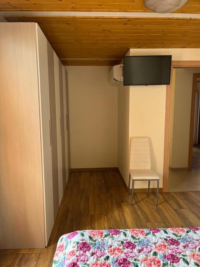 Perla Top Floor Apartment Sirmione Dış mekan fotoğraf